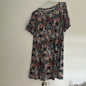 Beautiful flowy floral cotton dress